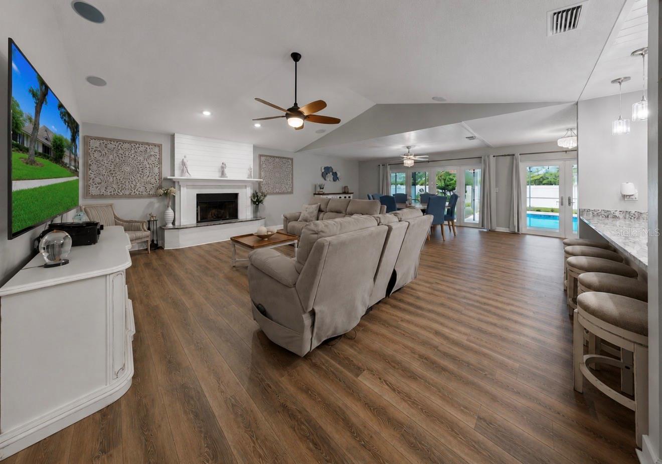 MASON OAKS - Residential