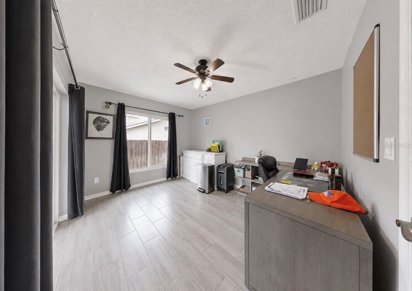 MASON OAKS - Residential