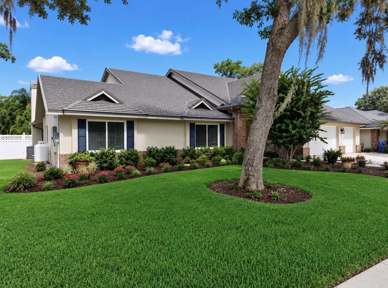 MASON OAKS - Residential
