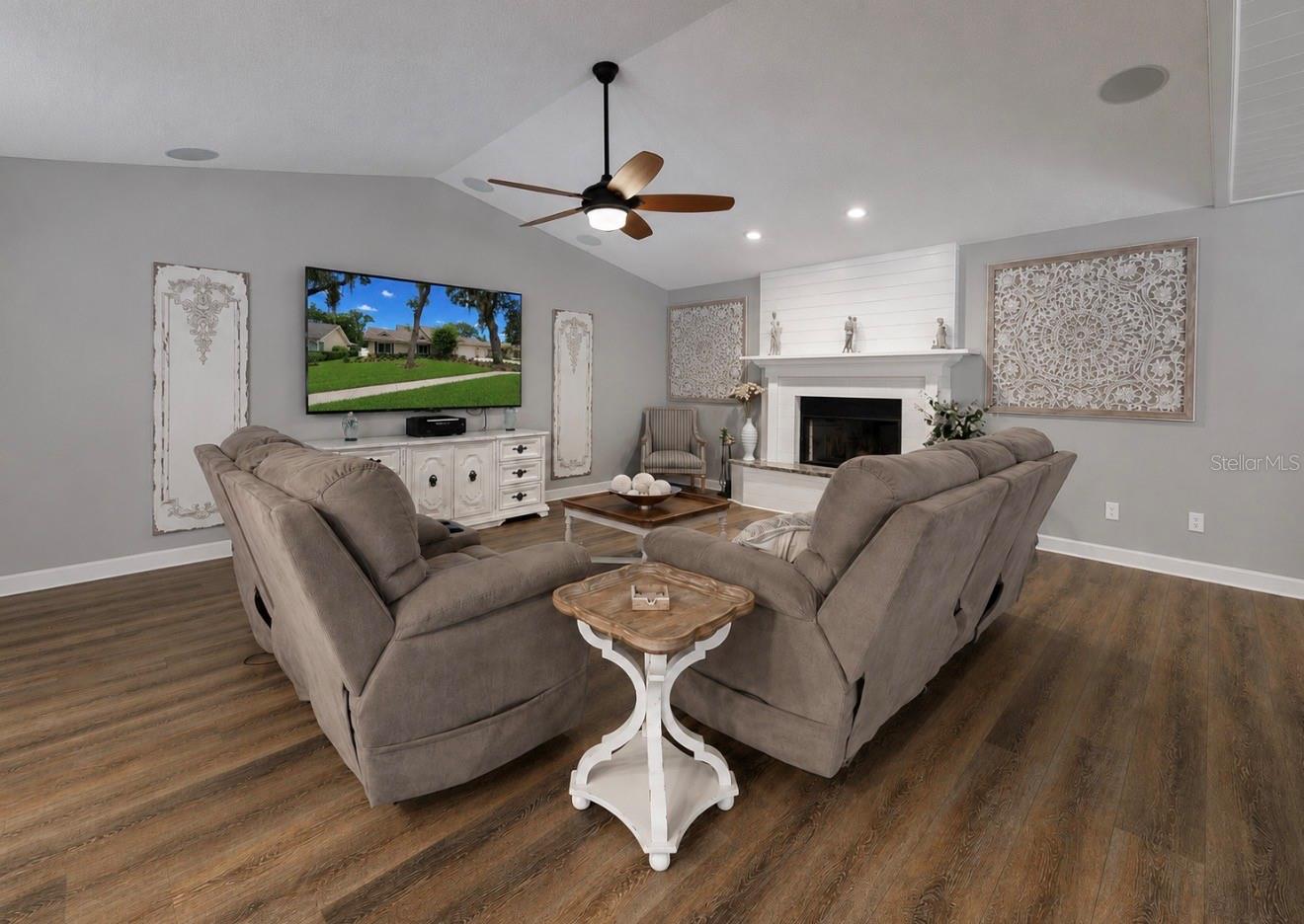 MASON OAKS - Residential