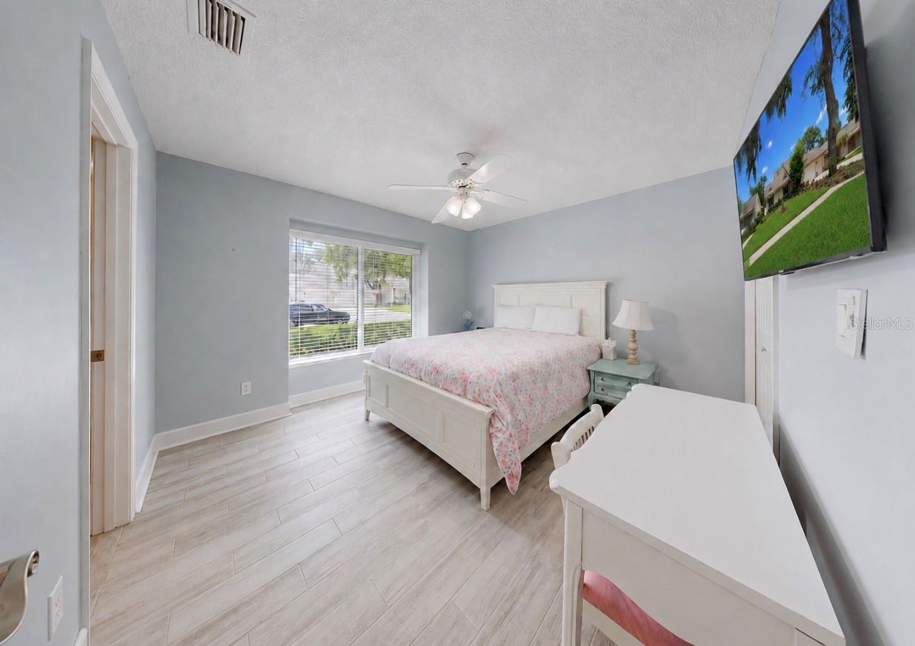 MASON OAKS - Residential