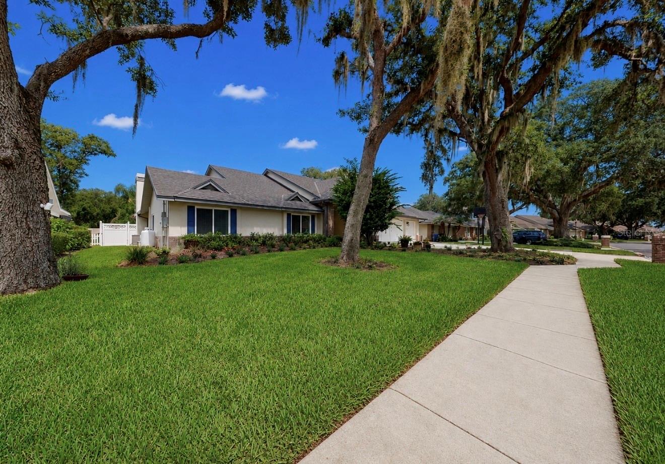 MASON OAKS - Residential