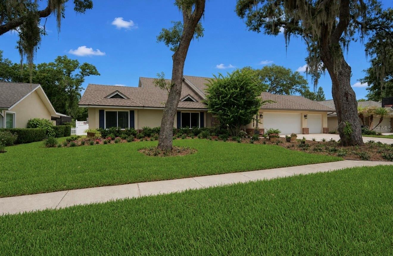 MASON OAKS - Residential