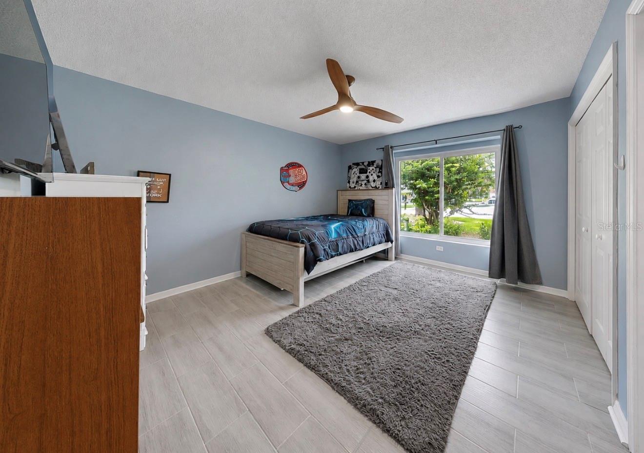MASON OAKS - Residential