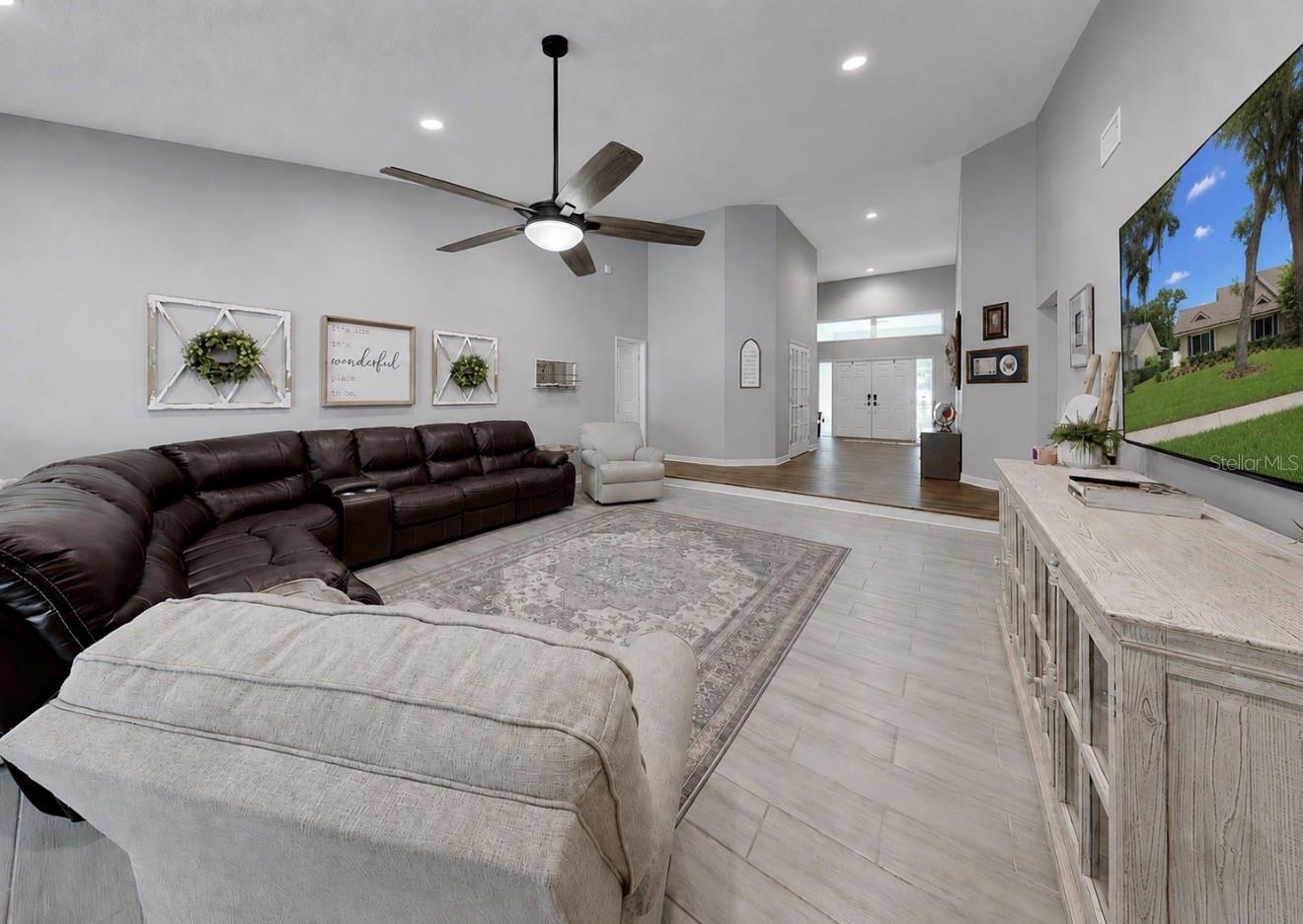 MASON OAKS - Residential