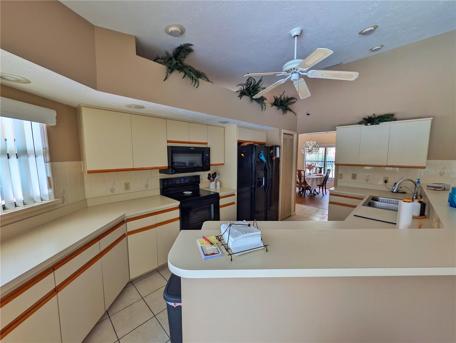 FAIRVIEW ESTATES - Residential