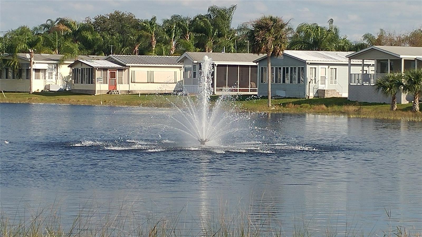 SADDLEBAG LAKE - Residential