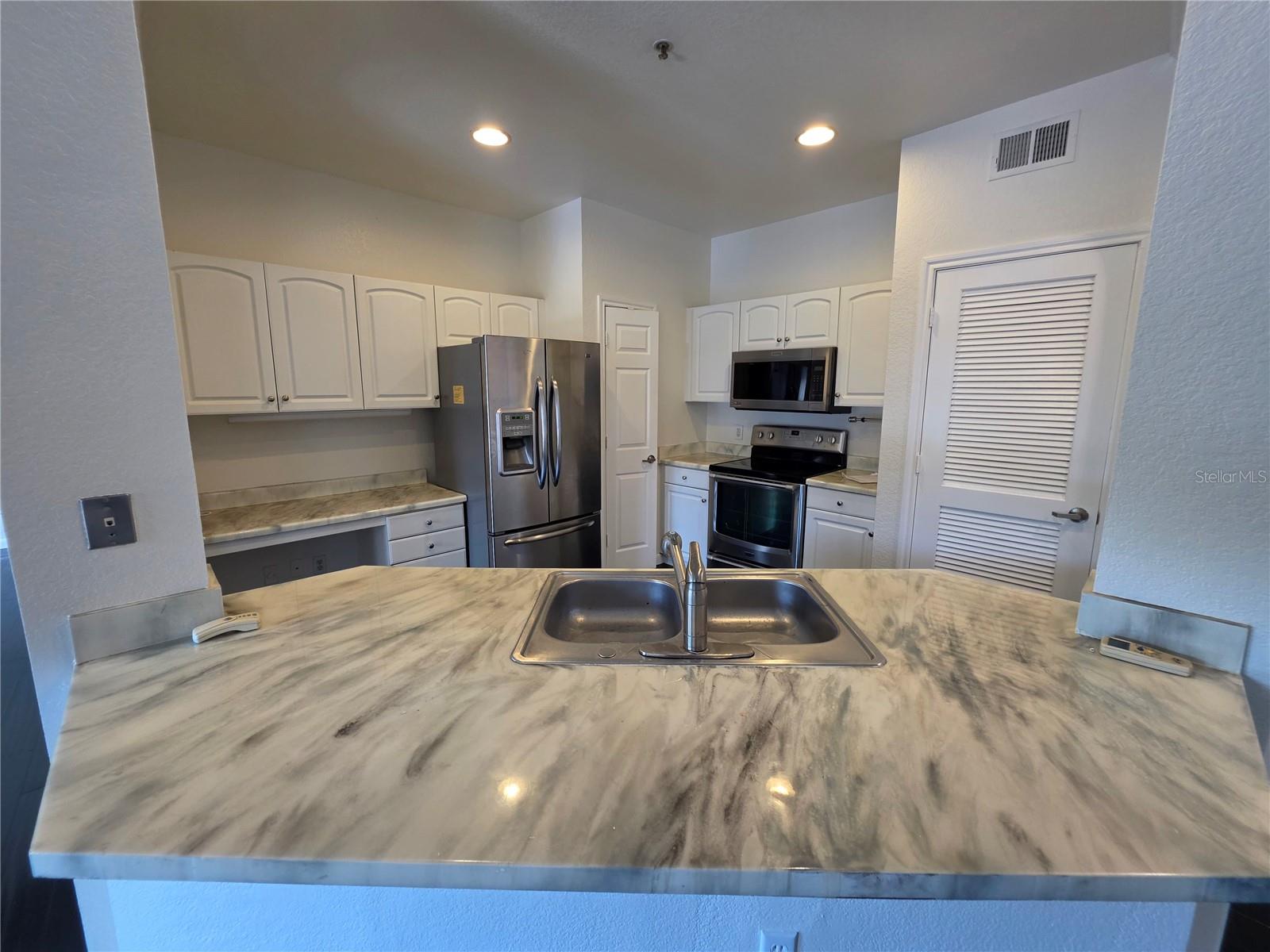 PARK NORTH AT CHENEY PLACE CONDO - Residential
