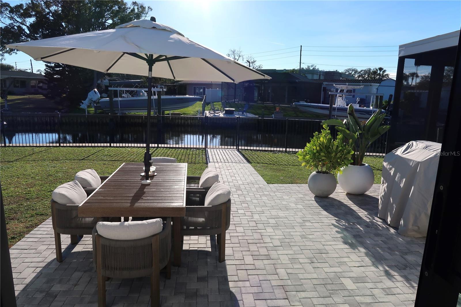 SUN PLAZA ISLES - Residential Lease