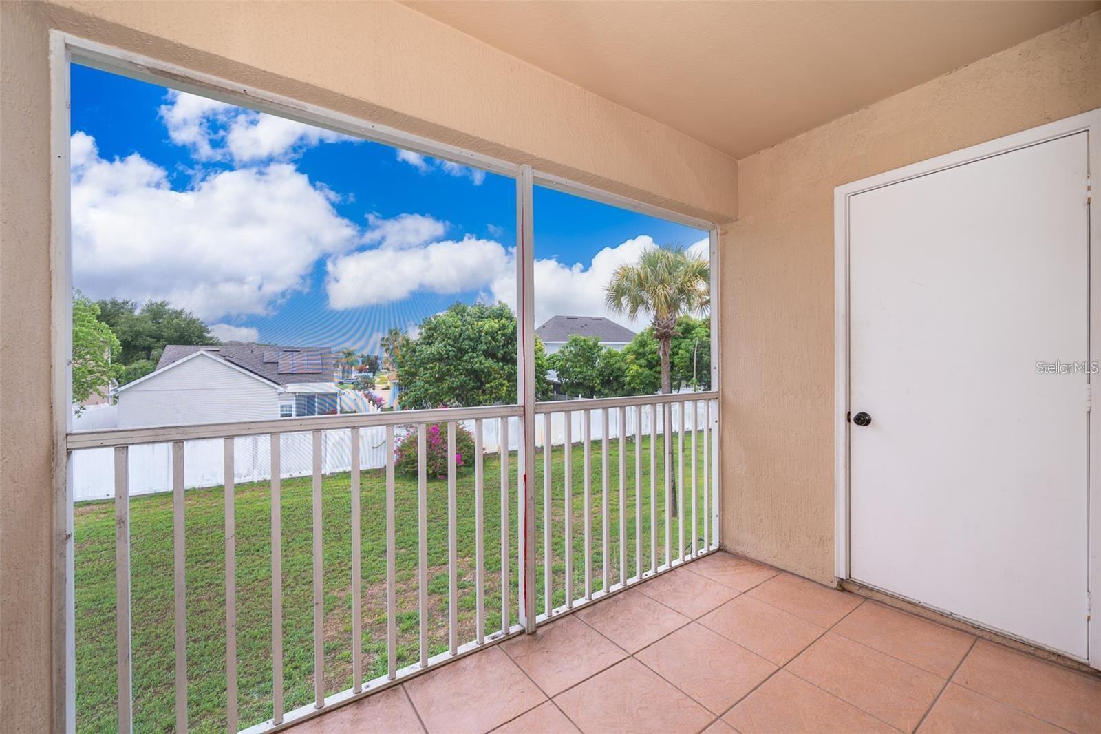 FAIRWAY GLEN AT MEADOW WOODS CONDO - Residential