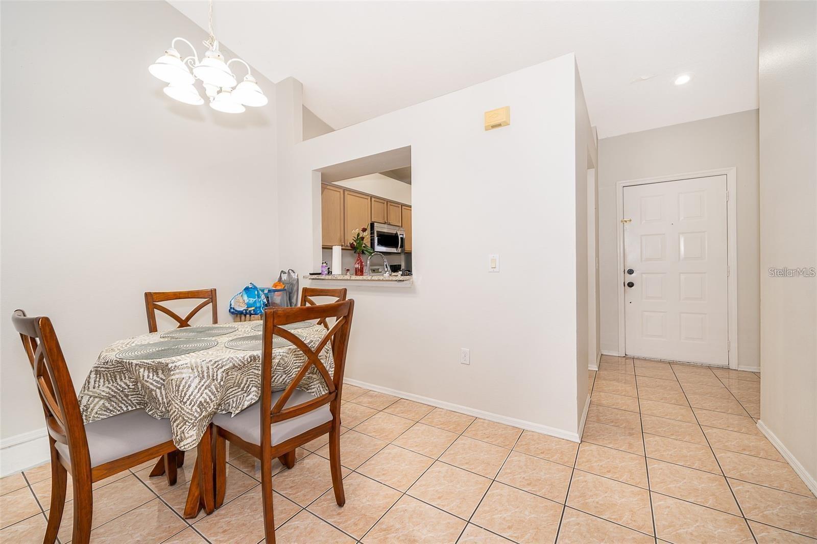 FAIRWAY GLEN AT MEADOW WOODS CONDO - Residential