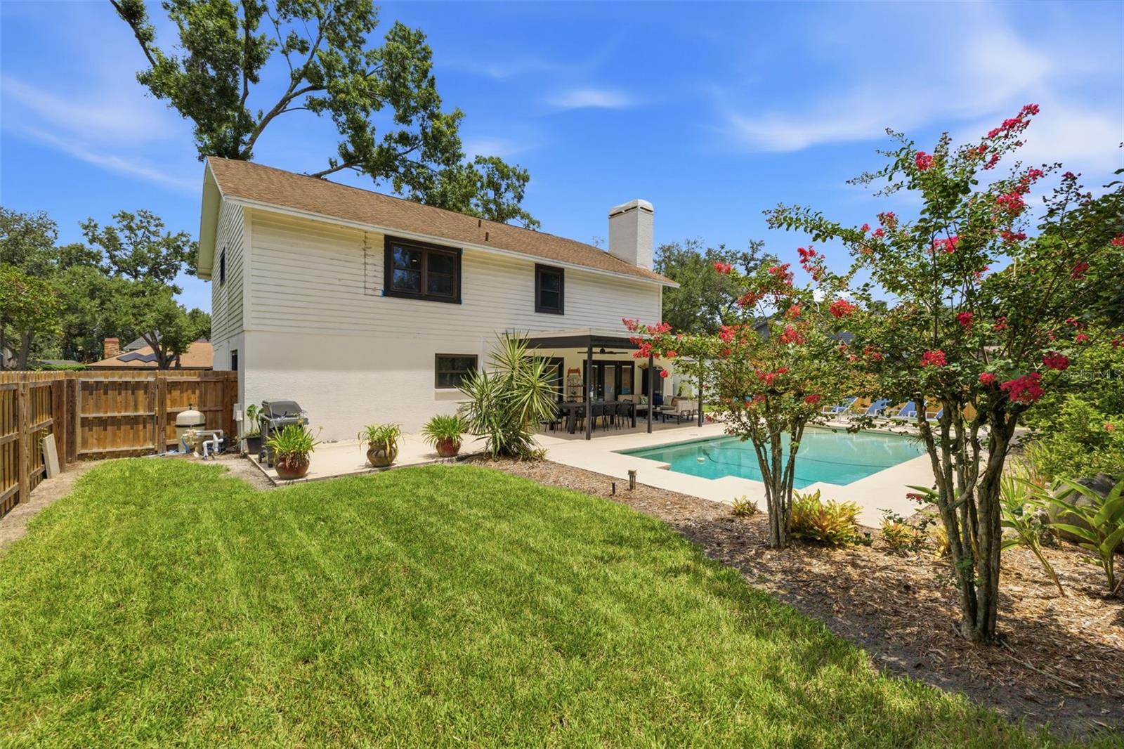 FRANCES ARBOR VILLAS - Residential