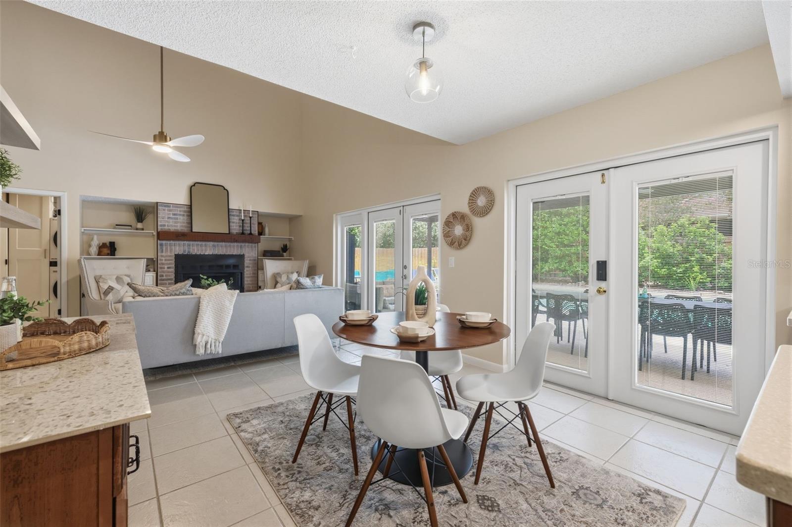 FRANCES ARBOR VILLAS - Residential