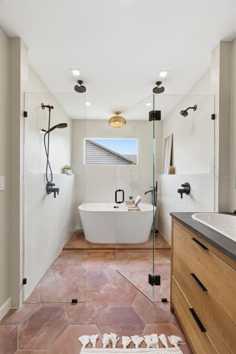 FRANCES ARBOR VILLAS - Residential