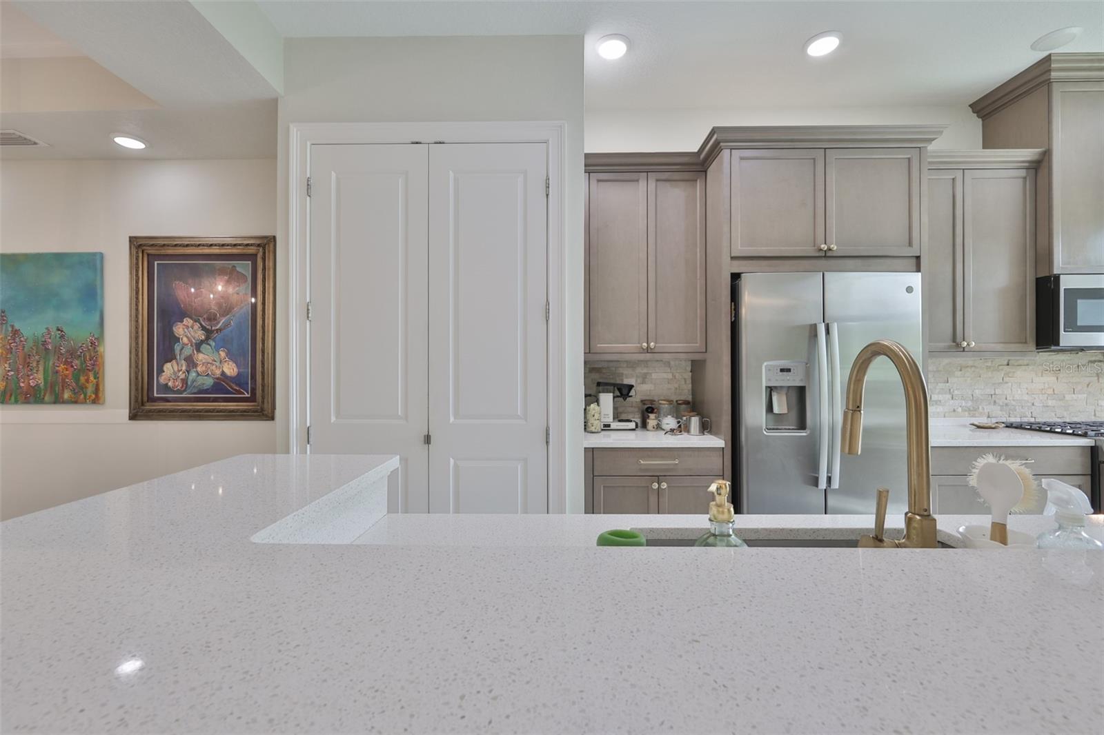 HIDDEN CREEK AT LAKEWOOD RANCH - Residential