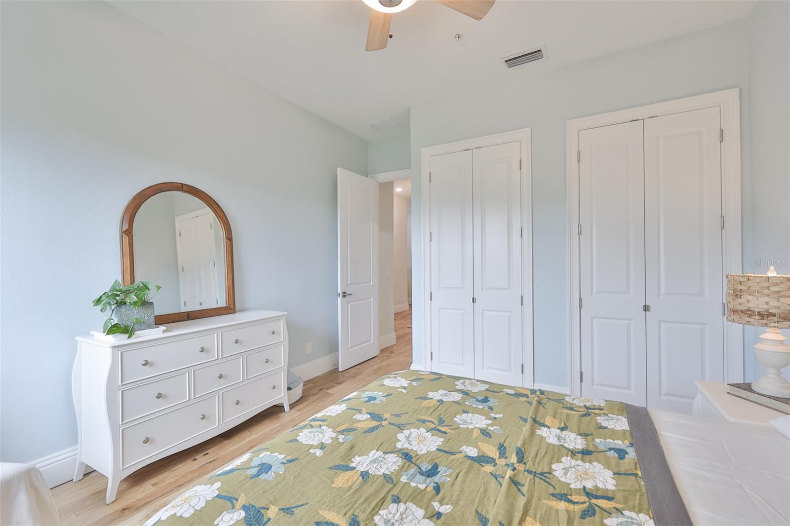 HIDDEN CREEK AT LAKEWOOD RANCH - Residential