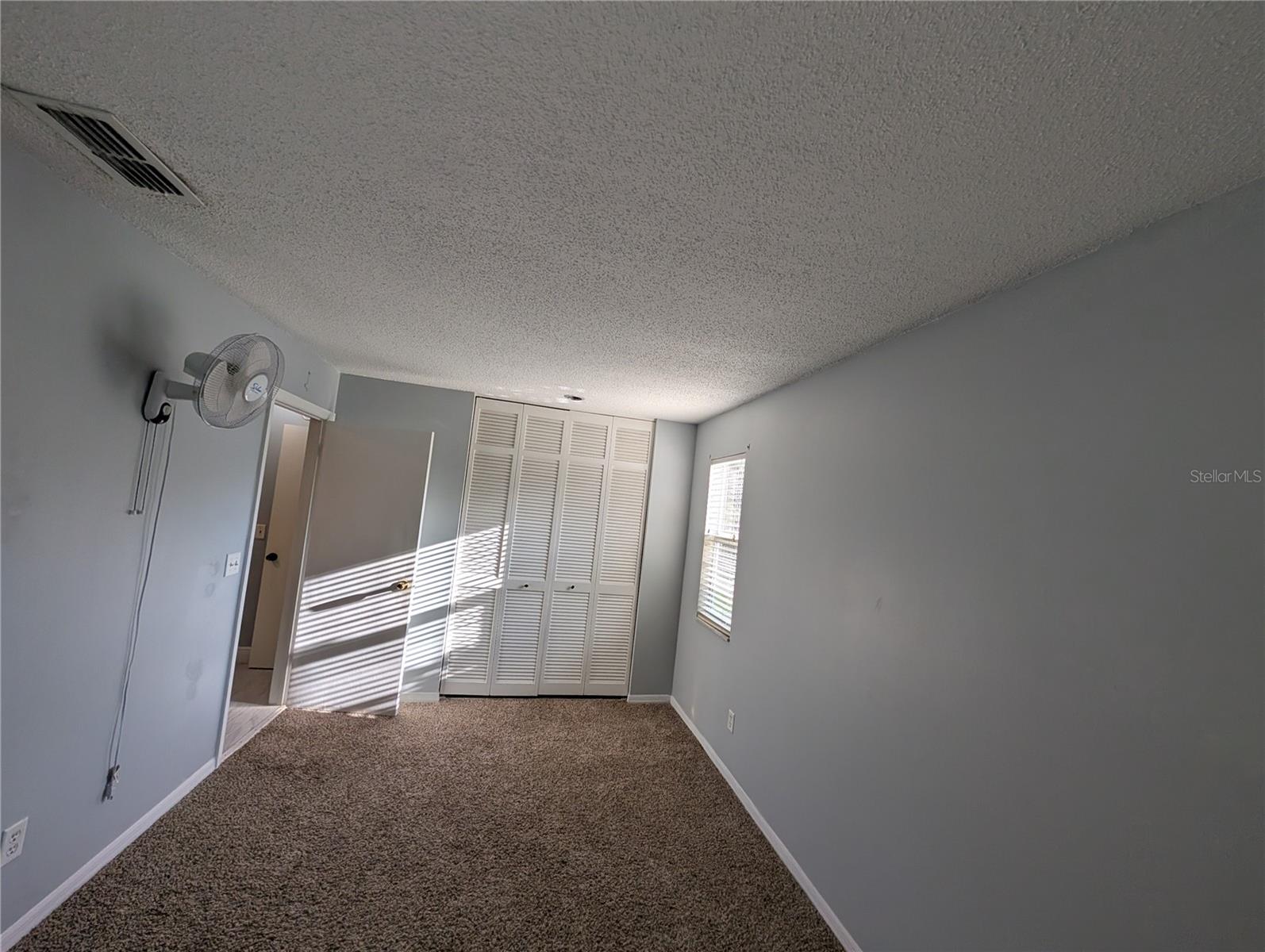 CARROLLWOOD ESTATES - Residential Lease