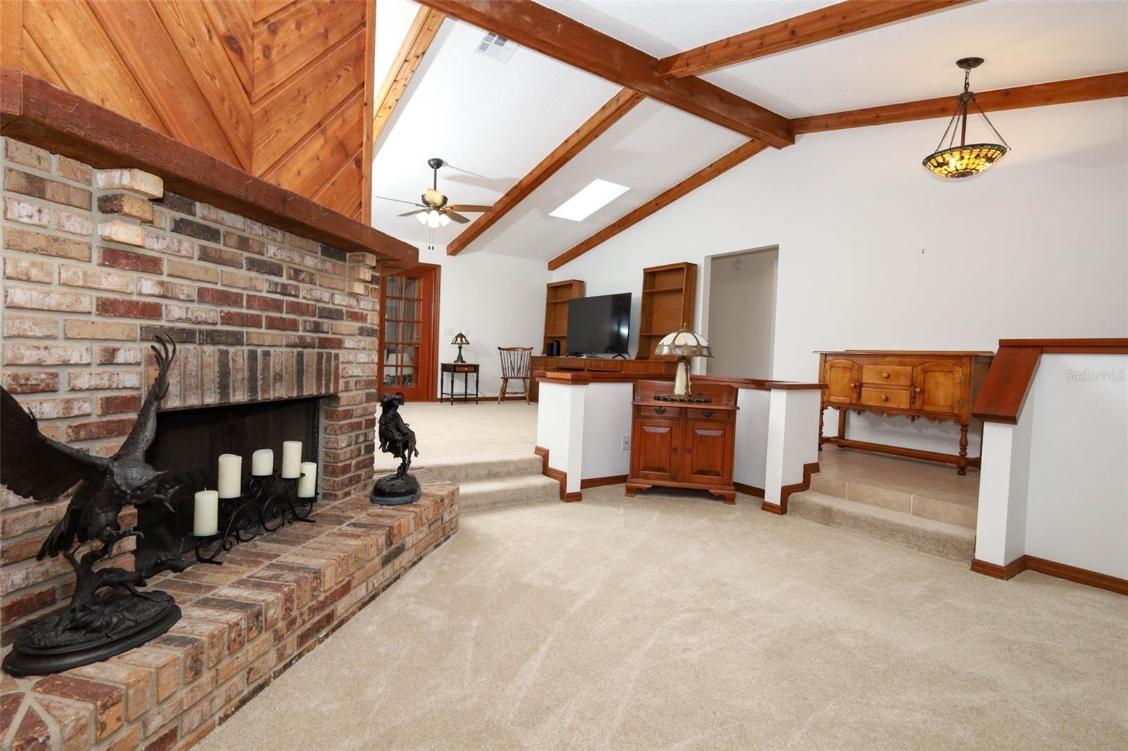 HUNTLEIGH WOODS - Residential