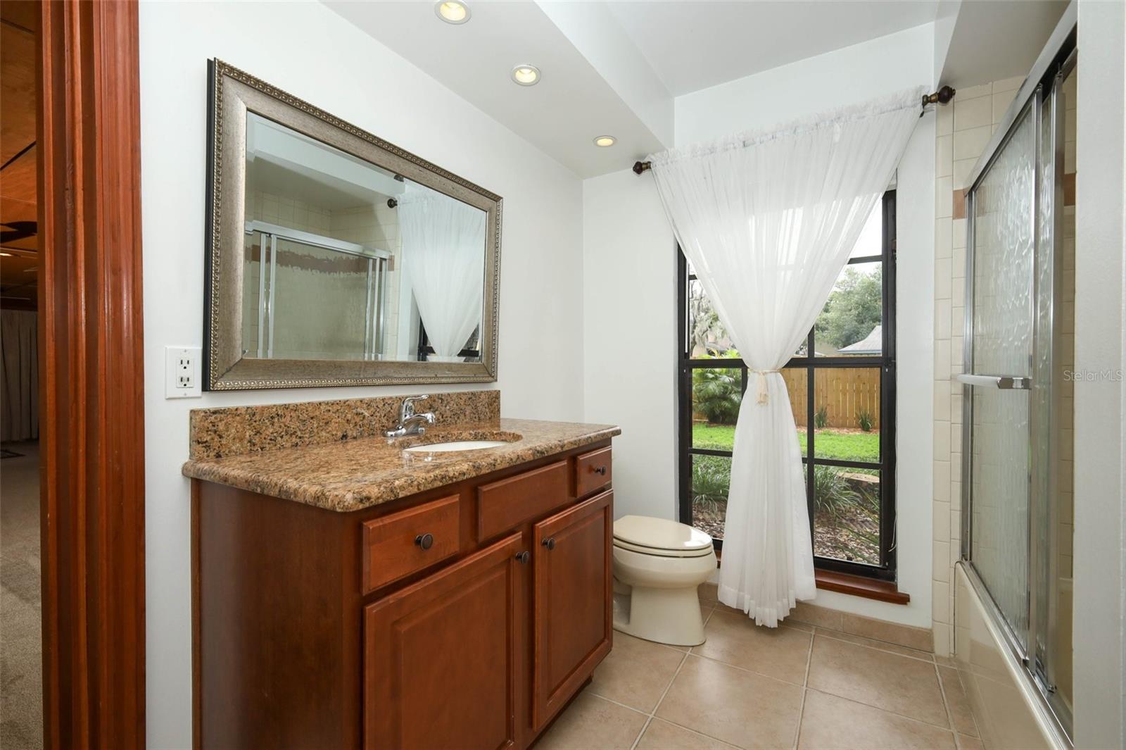 HUNTLEIGH WOODS - Residential