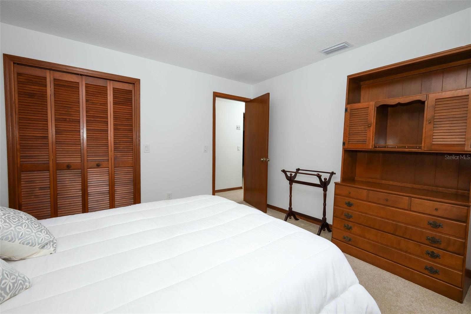 HUNTLEIGH WOODS - Residential