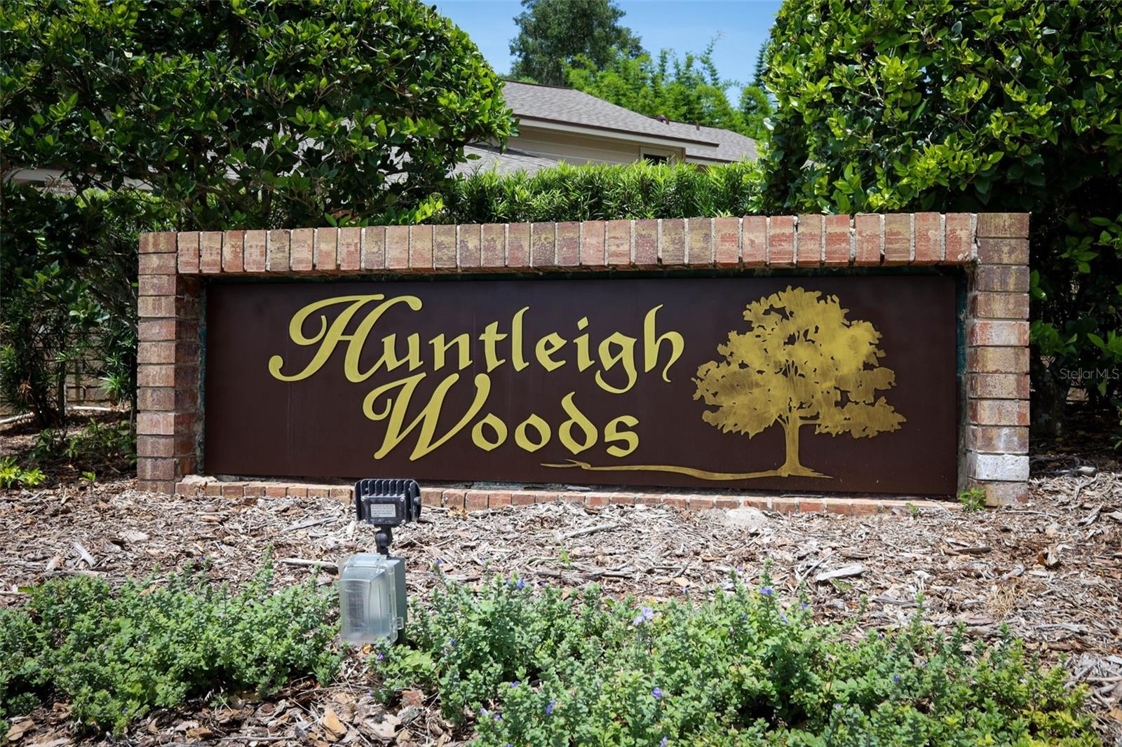 HUNTLEIGH WOODS - Residential
