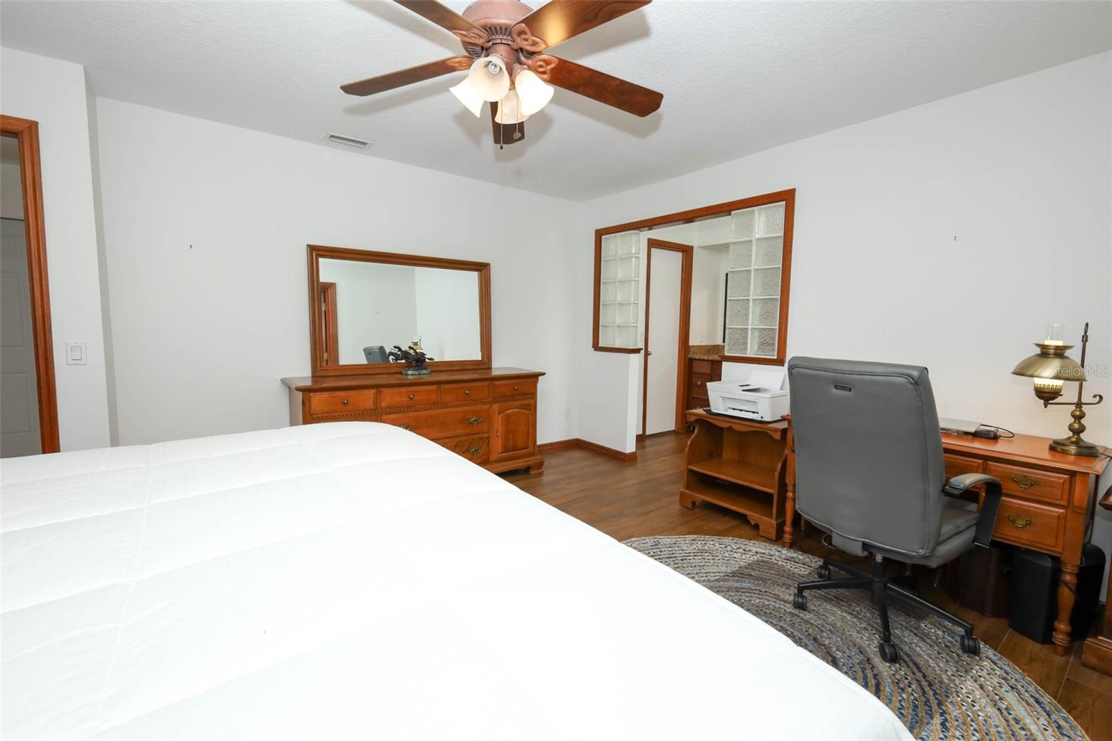 HUNTLEIGH WOODS - Residential