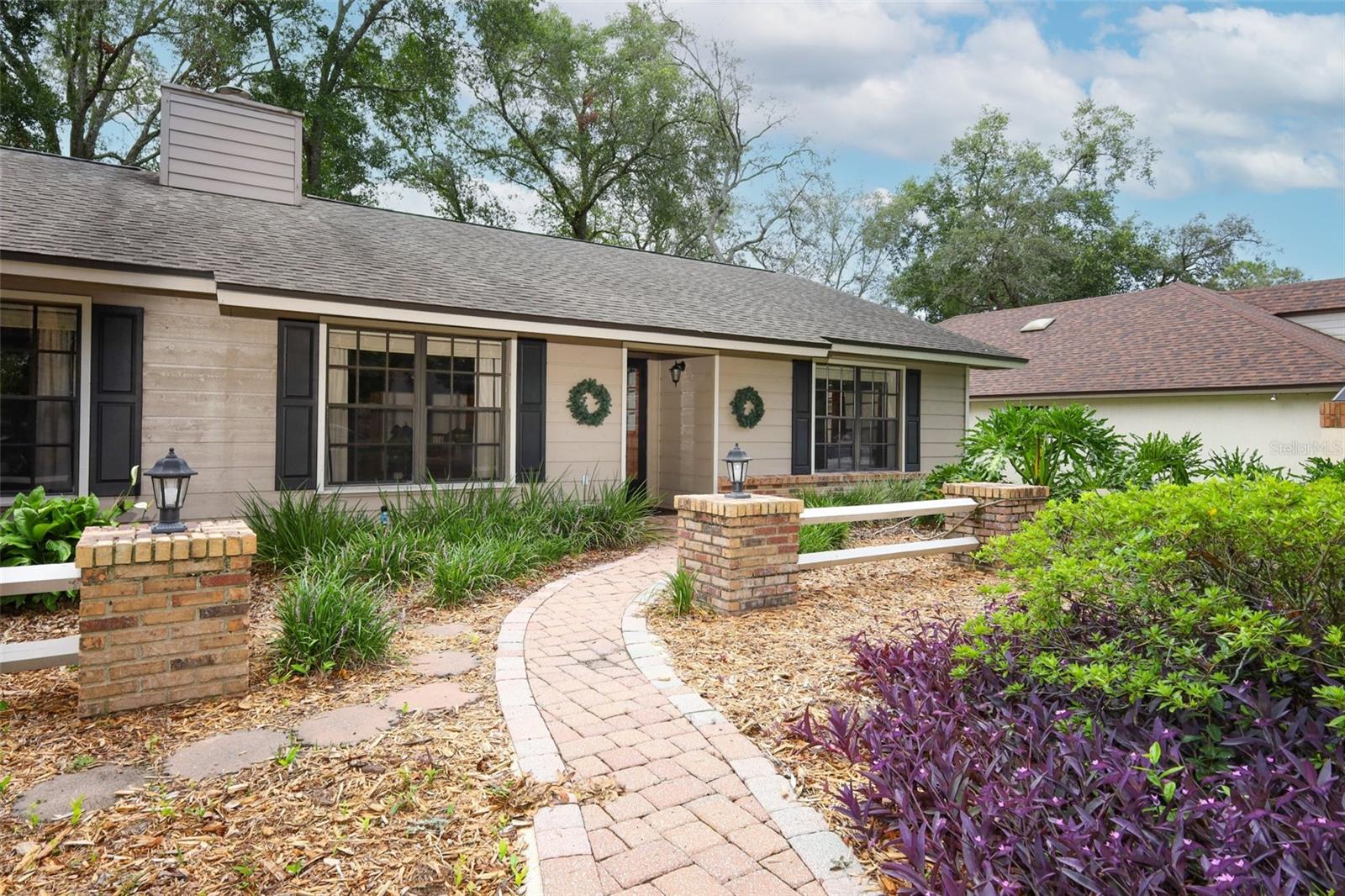 HUNTLEIGH WOODS - Residential