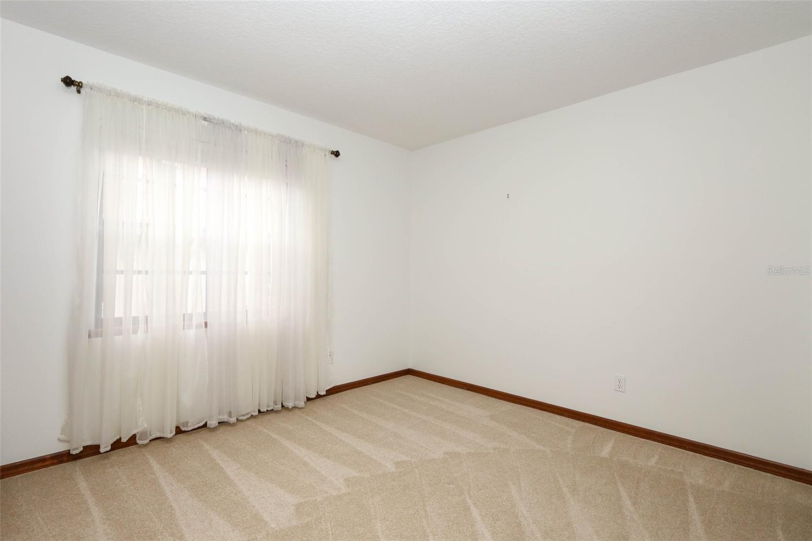 HUNTLEIGH WOODS - Residential