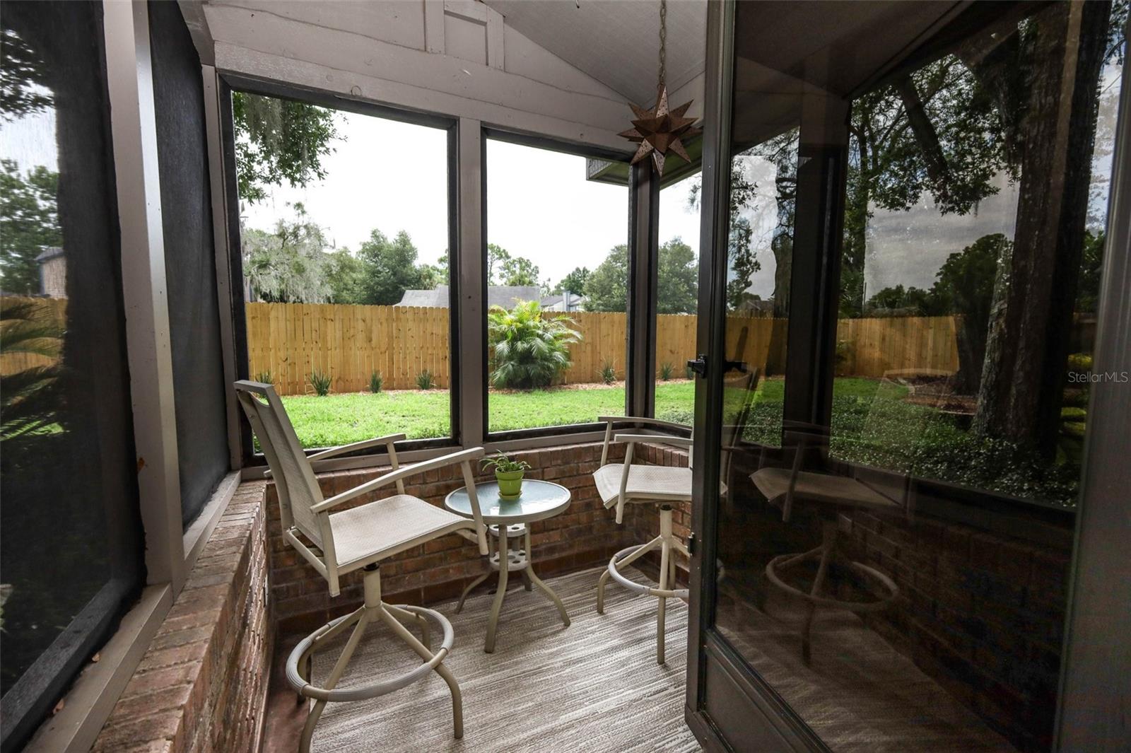 HUNTLEIGH WOODS - Residential