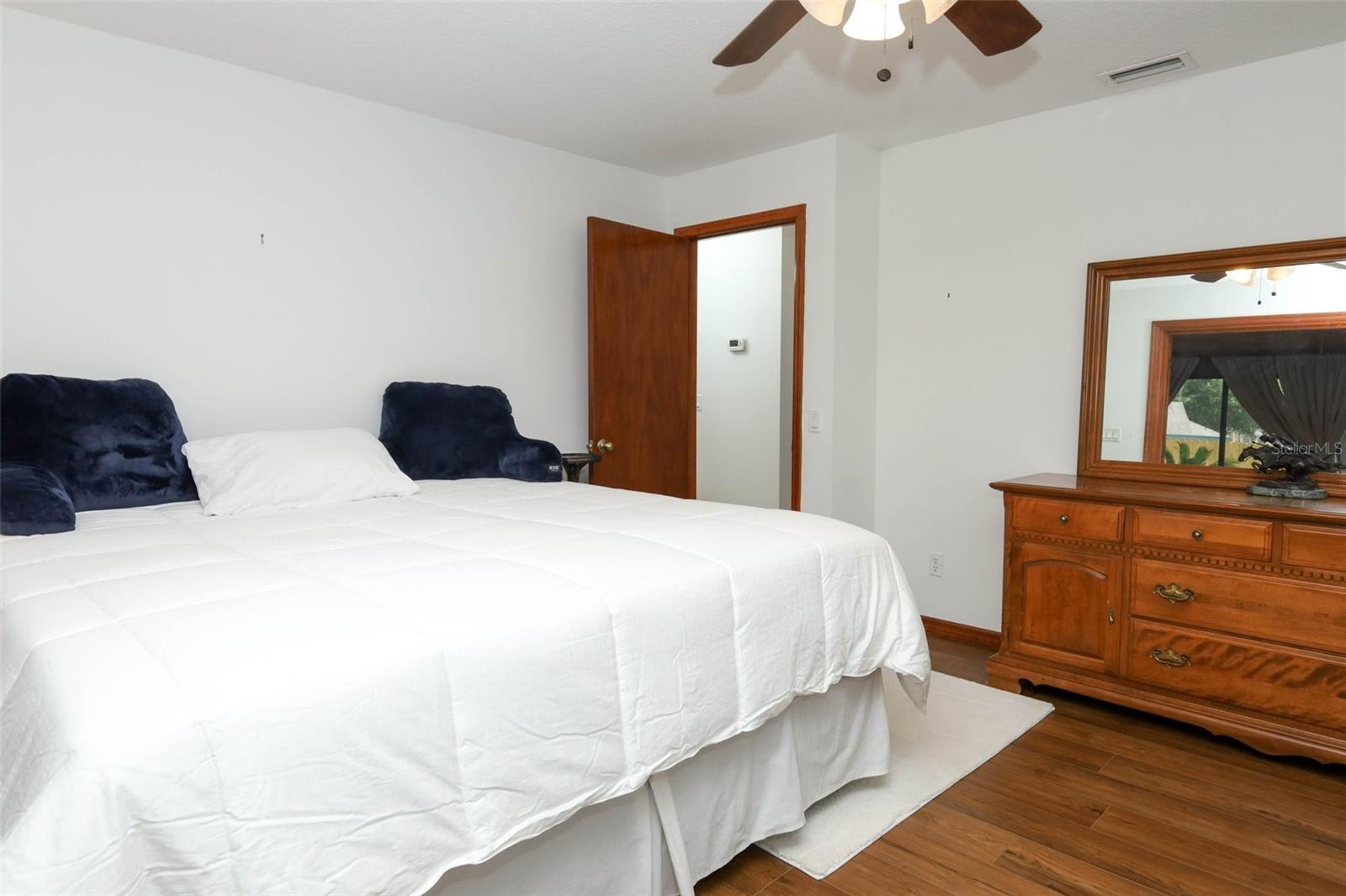 HUNTLEIGH WOODS - Residential