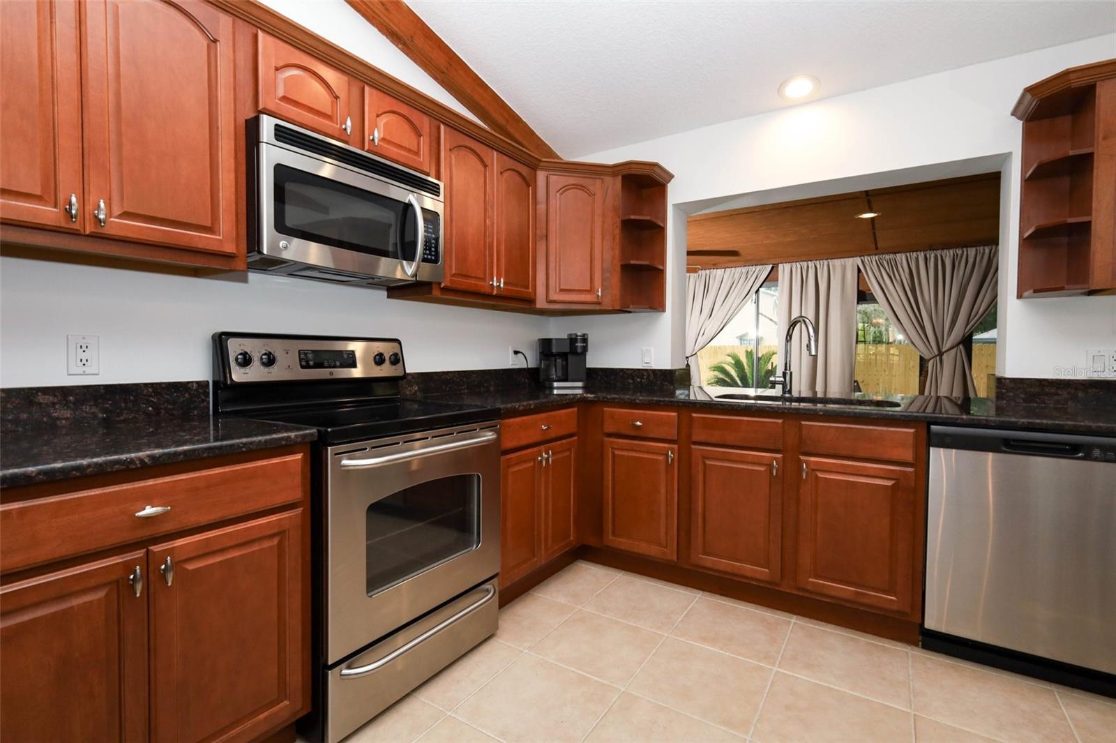 HUNTLEIGH WOODS - Residential