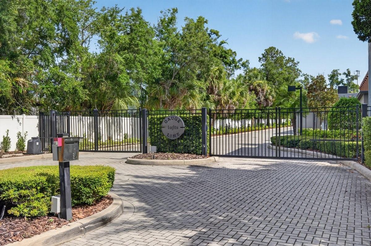 CARROLLWOOD CROSSINGS 2 - Residential