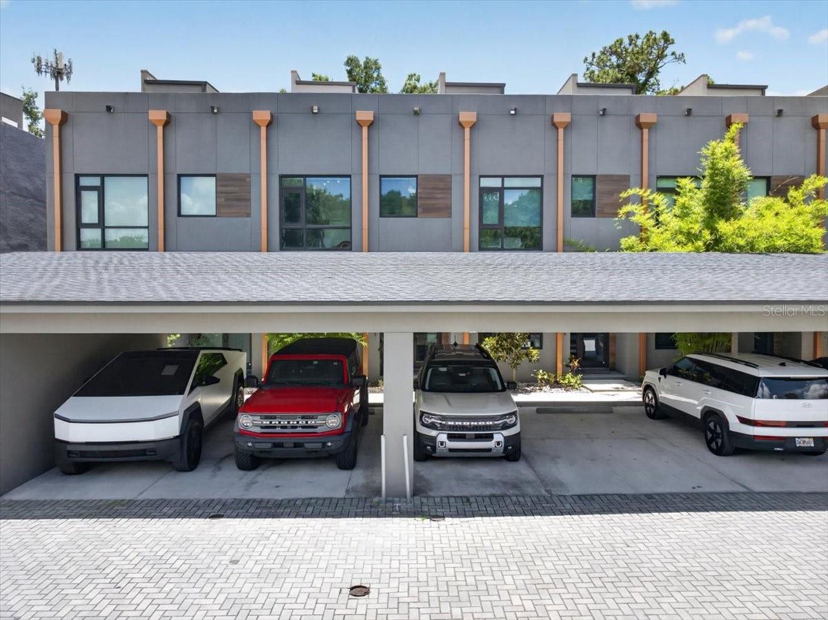 CARROLLWOOD CROSSINGS 2 - Residential