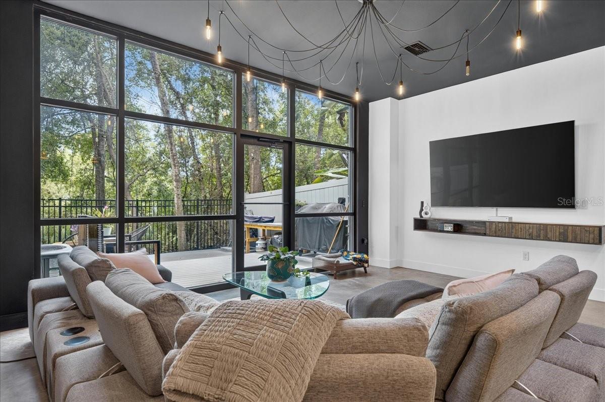 CARROLLWOOD CROSSINGS 2 - Residential