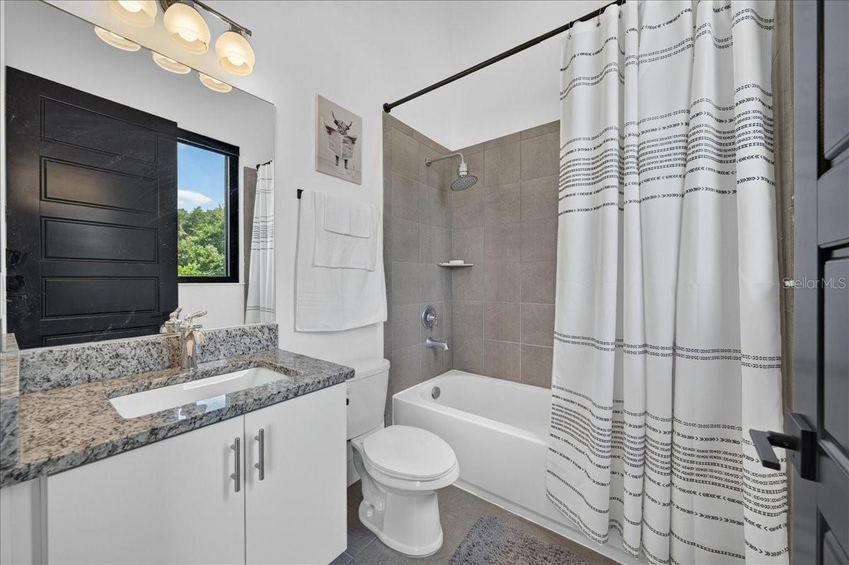 CARROLLWOOD CROSSINGS 2 - Residential
