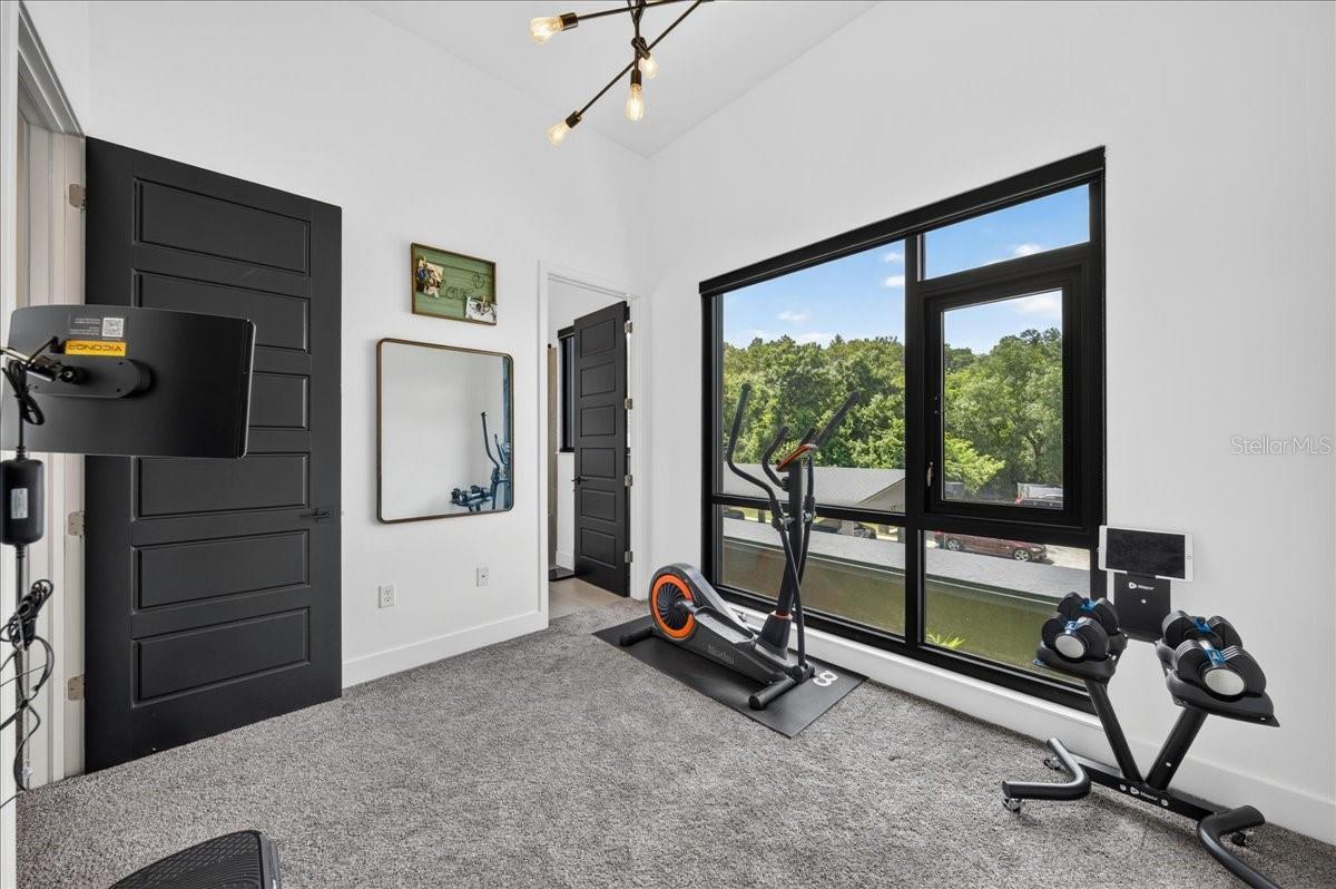 CARROLLWOOD CROSSINGS 2 - Residential
