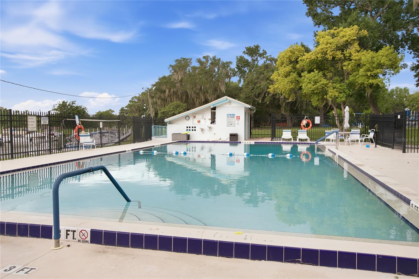 LEISURE WORLD PARK - Residential