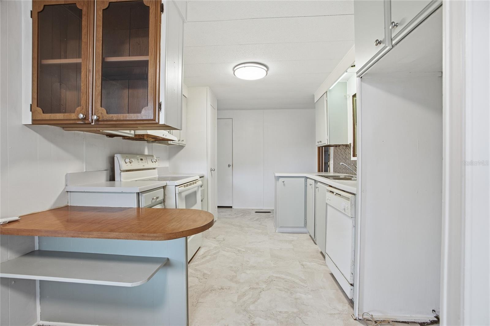 LEISURE WORLD PARK - Residential
