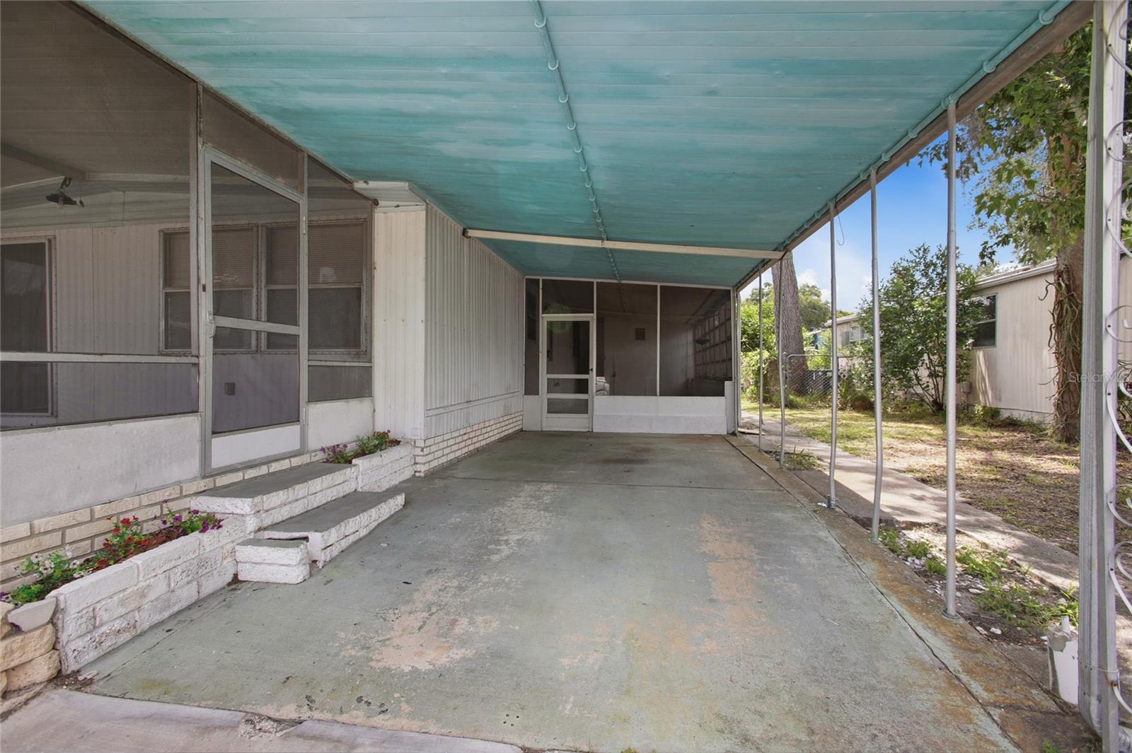 LEISURE WORLD PARK - Residential
