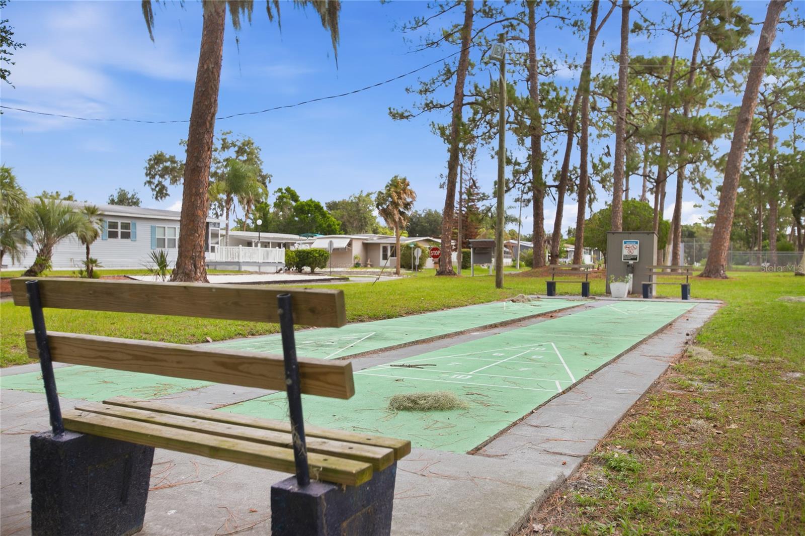 LEISURE WORLD PARK - Residential