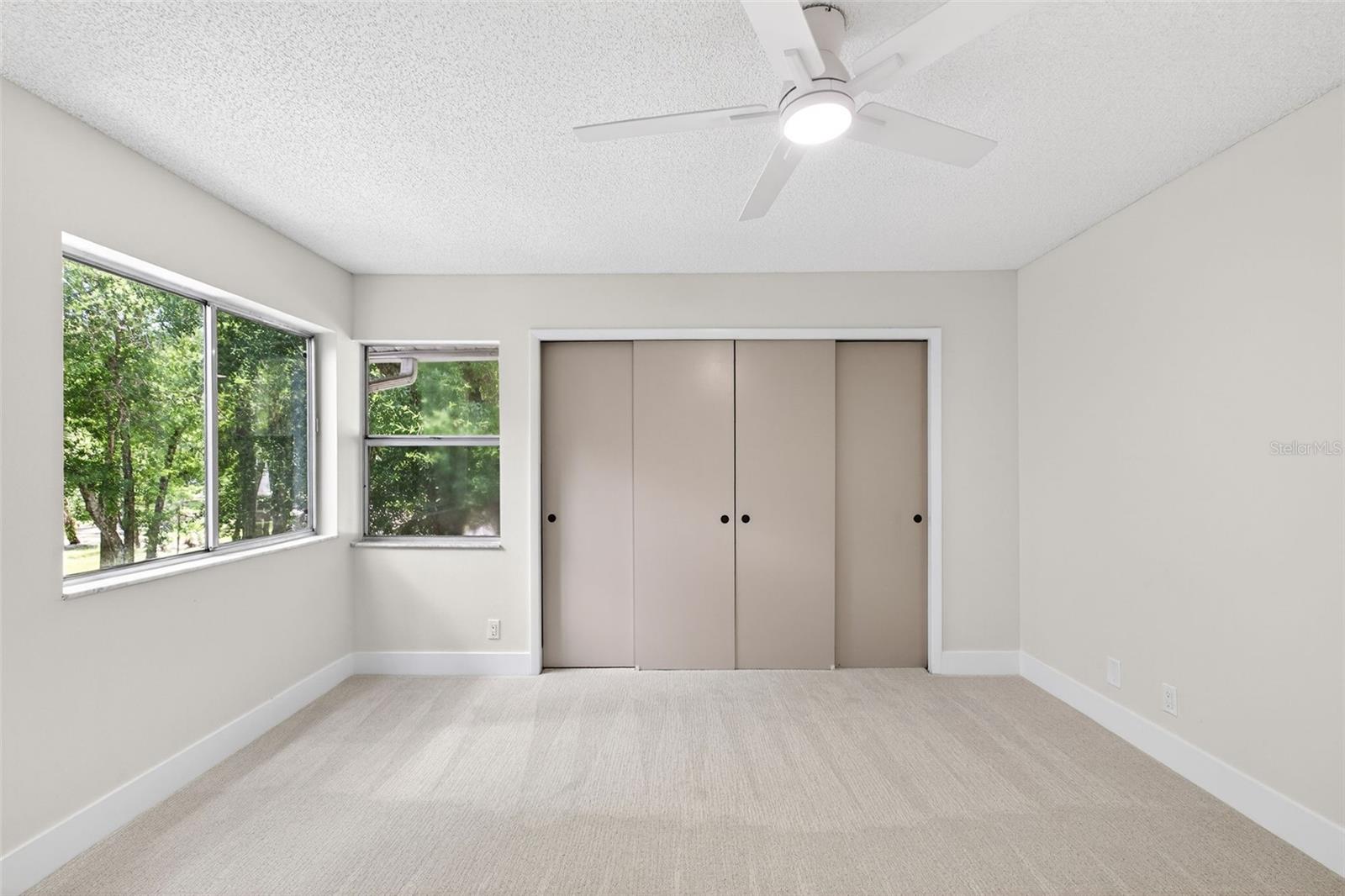 OAK HARBOUR SEC 3 A CONDO - Residential