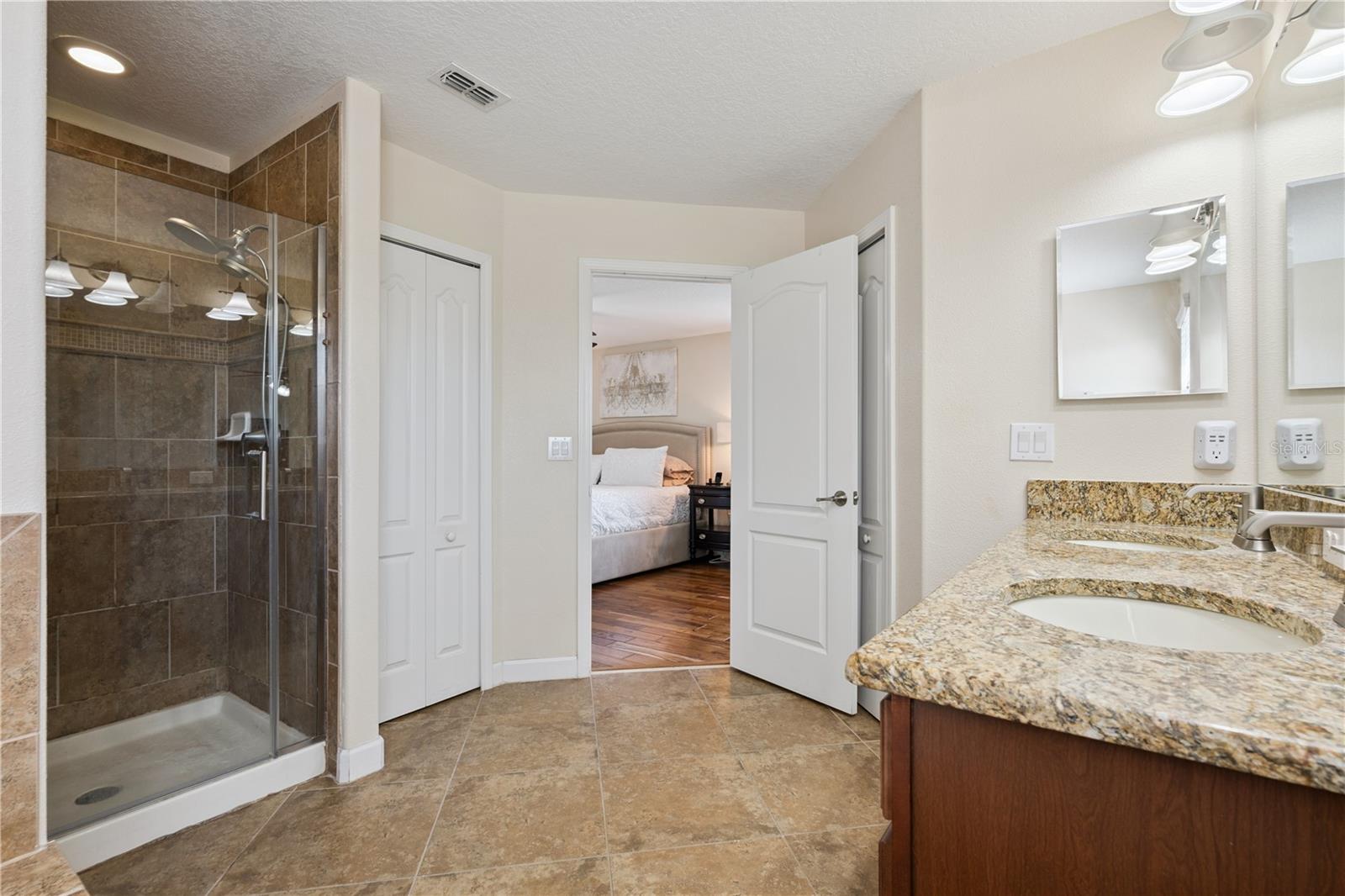 PROVIDENCE N-4 REPLAT - Residential Lease