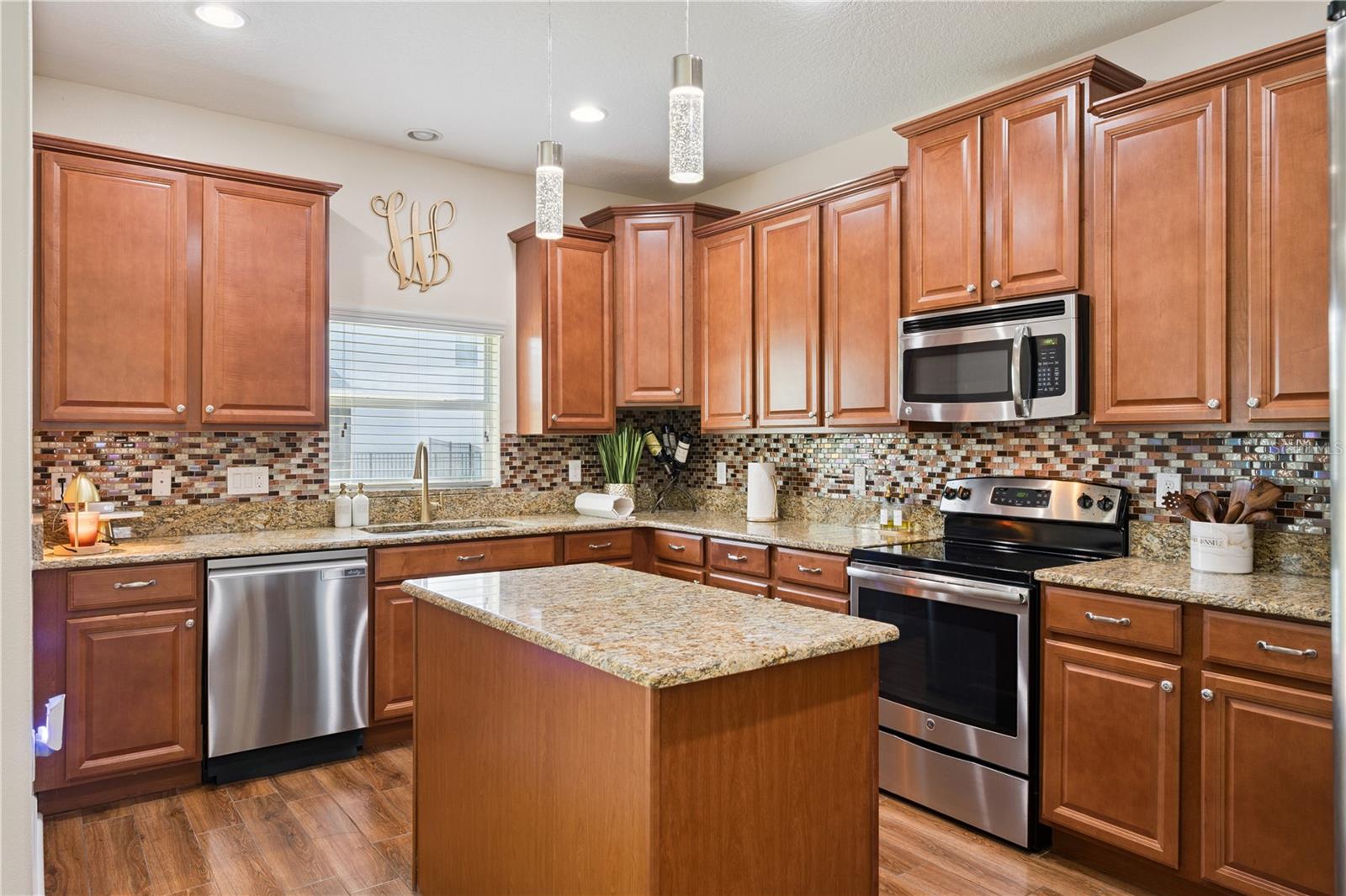 PROVIDENCE N-4 REPLAT - Residential Lease