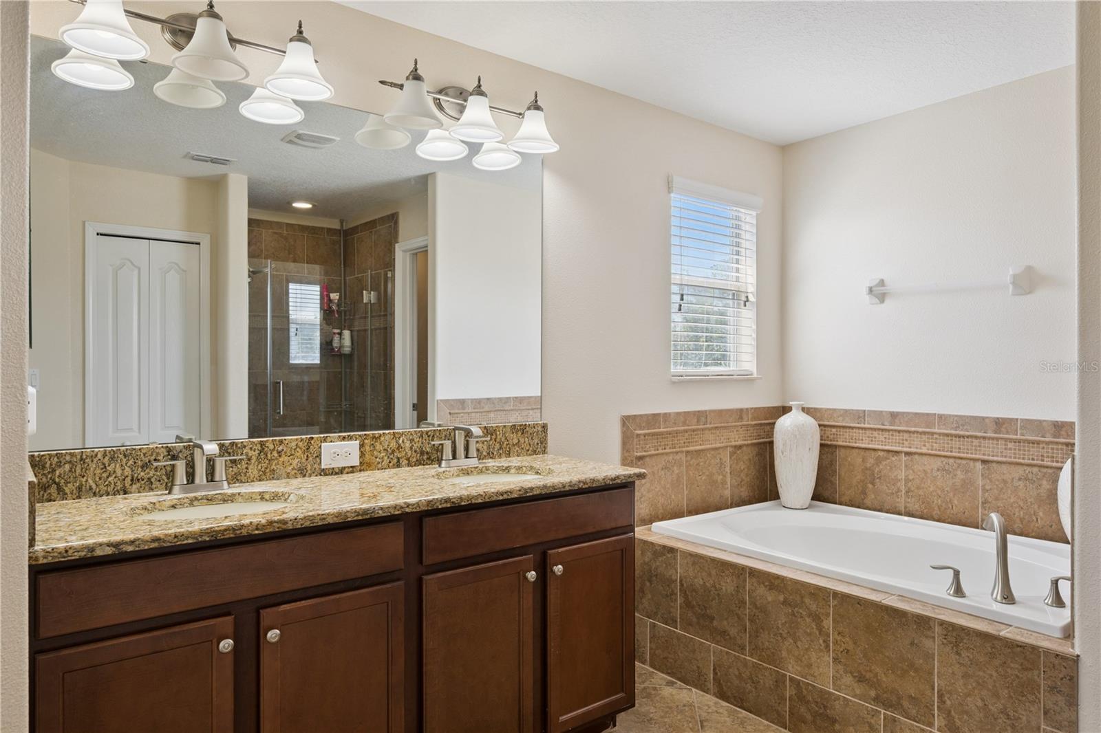 PROVIDENCE N-4 REPLAT - Residential Lease