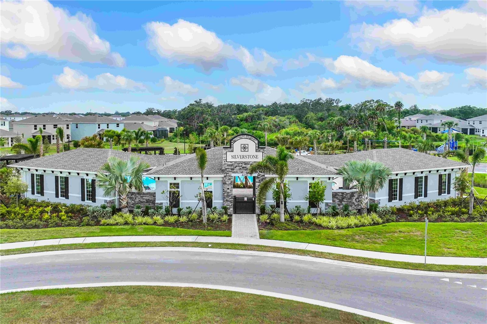 SILVERSTONE NORTH - Residential