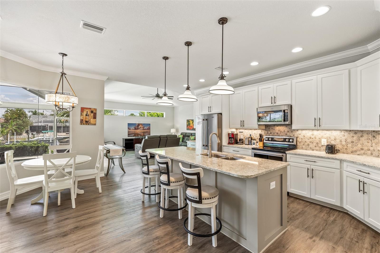PUNTA GORDA ISLES SEC 04 - Residential