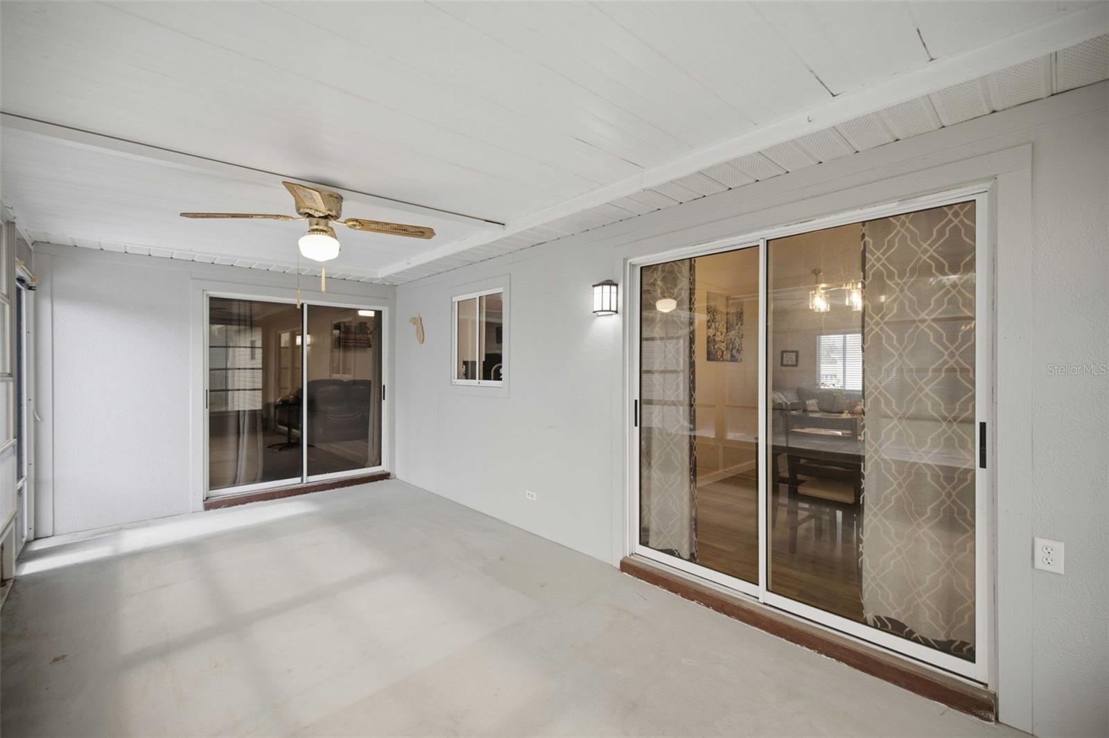 PALM CAY UN 02 - Residential