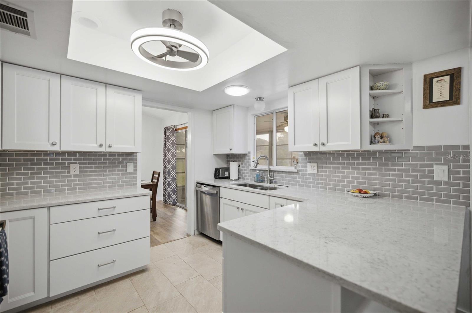 PALM CAY UN 02 - Residential