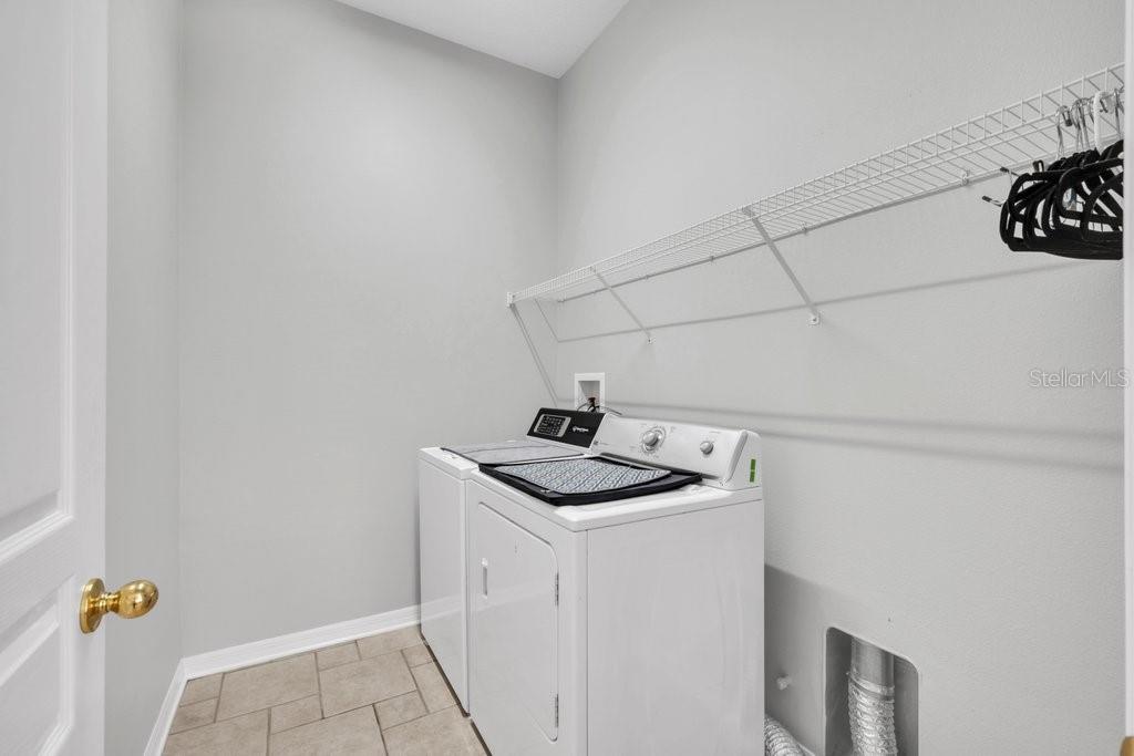 FISHHAWK RANCH TOWNCENTER PH 2B - Residential