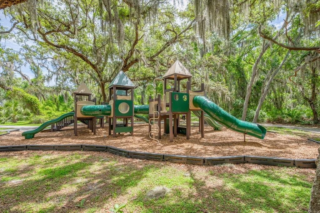 FISHHAWK RANCH TOWNCENTER PH 2B - Residential